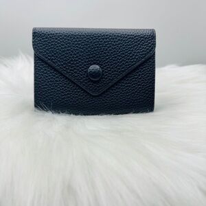 Women’s Minimalist Black Card Wallet
